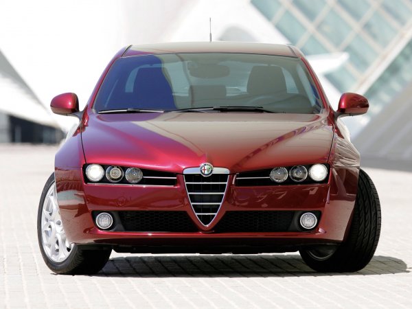 Alfa Romeo_159_159 3.2 JTS V6 Q4_Sedan.jpg